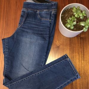 Old Navy Jeans - Jeggings Old Navy Jeans - Jeggings